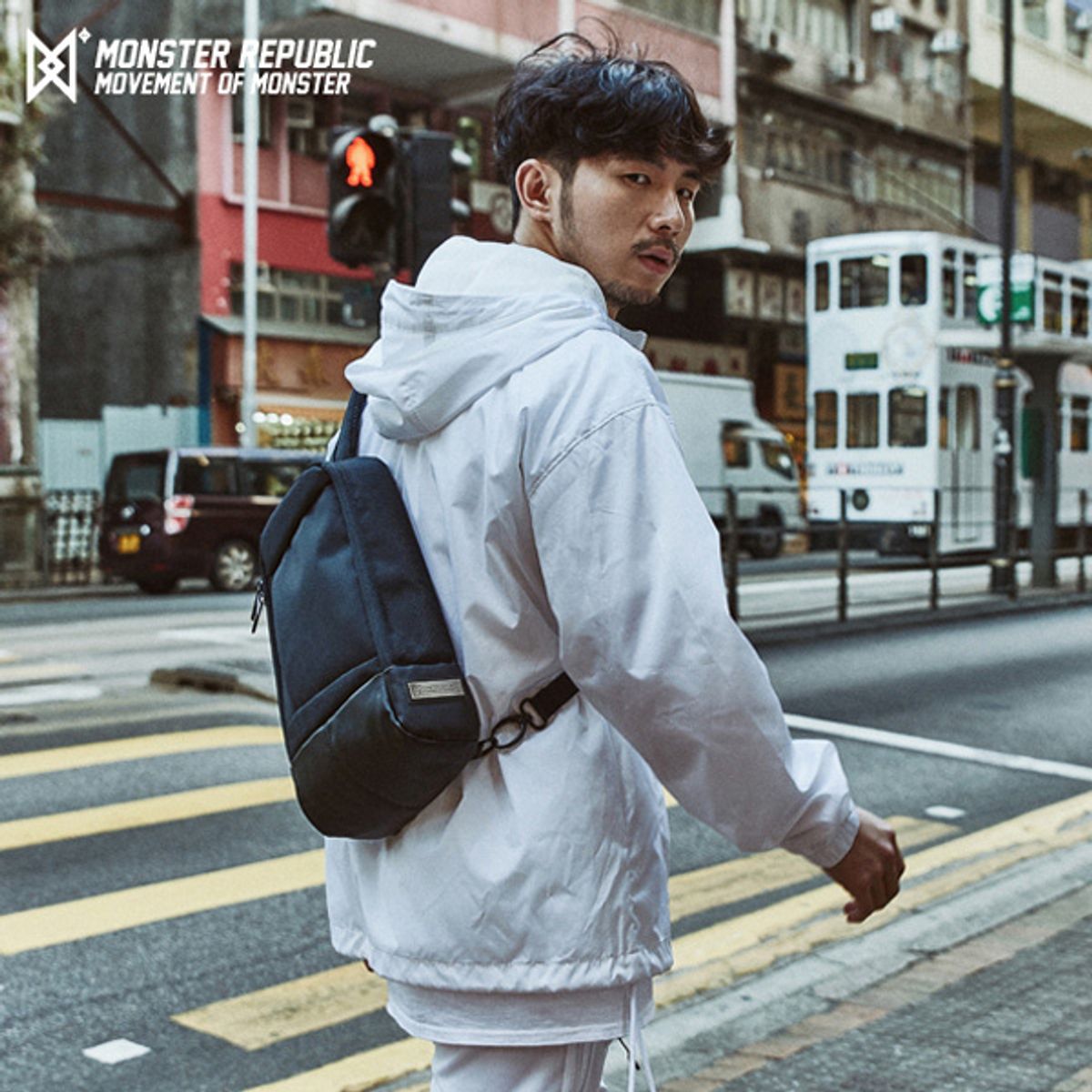 몬스터리퍼블릭(MONSTER REPUBLIC) GORGEOUS SLING BAG SERIES