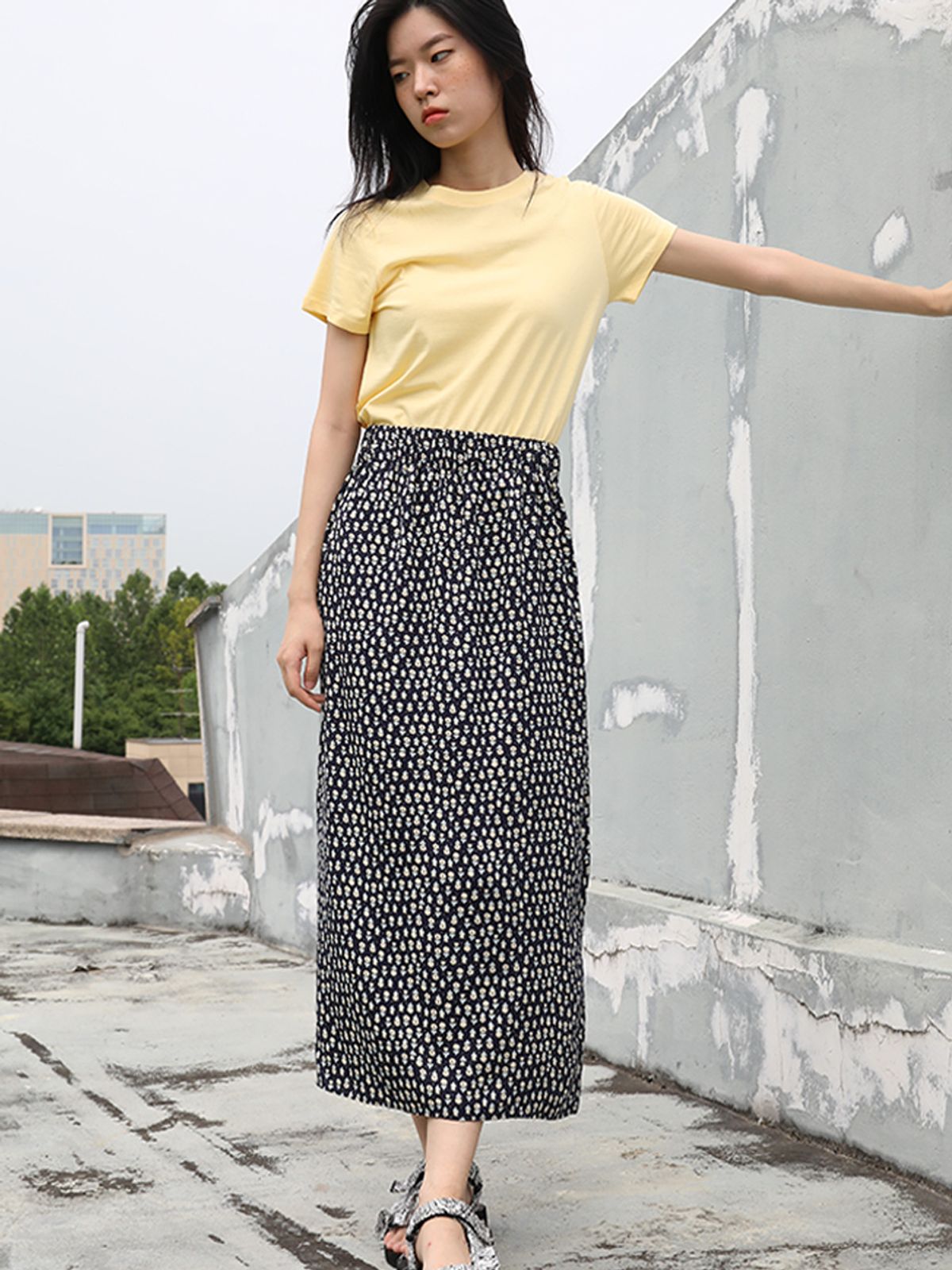 쏘리, 투 머치 러브(SORRY, TOO MUCH LOVE) So Luv Crop Tee_Yellow