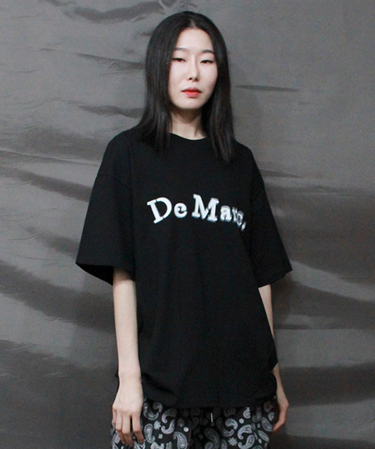 드마크(DEMARC) 빈티지 로고 오버핏 반팔 티셔츠 블랙