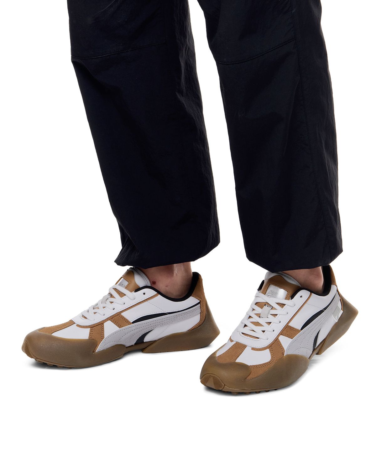 푸마(PUMA) 베이더론 KR - 화이트:라이트그레이:검 / 387532-01