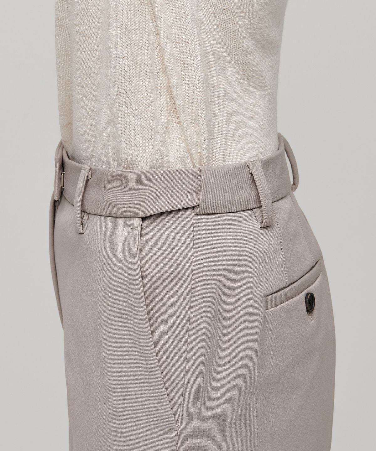 무신사 스탠다드 우먼(MUSINSA STANDARD WOMAN) 우먼즈 헤비웨이트 속기모 스트레이트 히든 밴딩 슬랙스 [라이트 베이지]