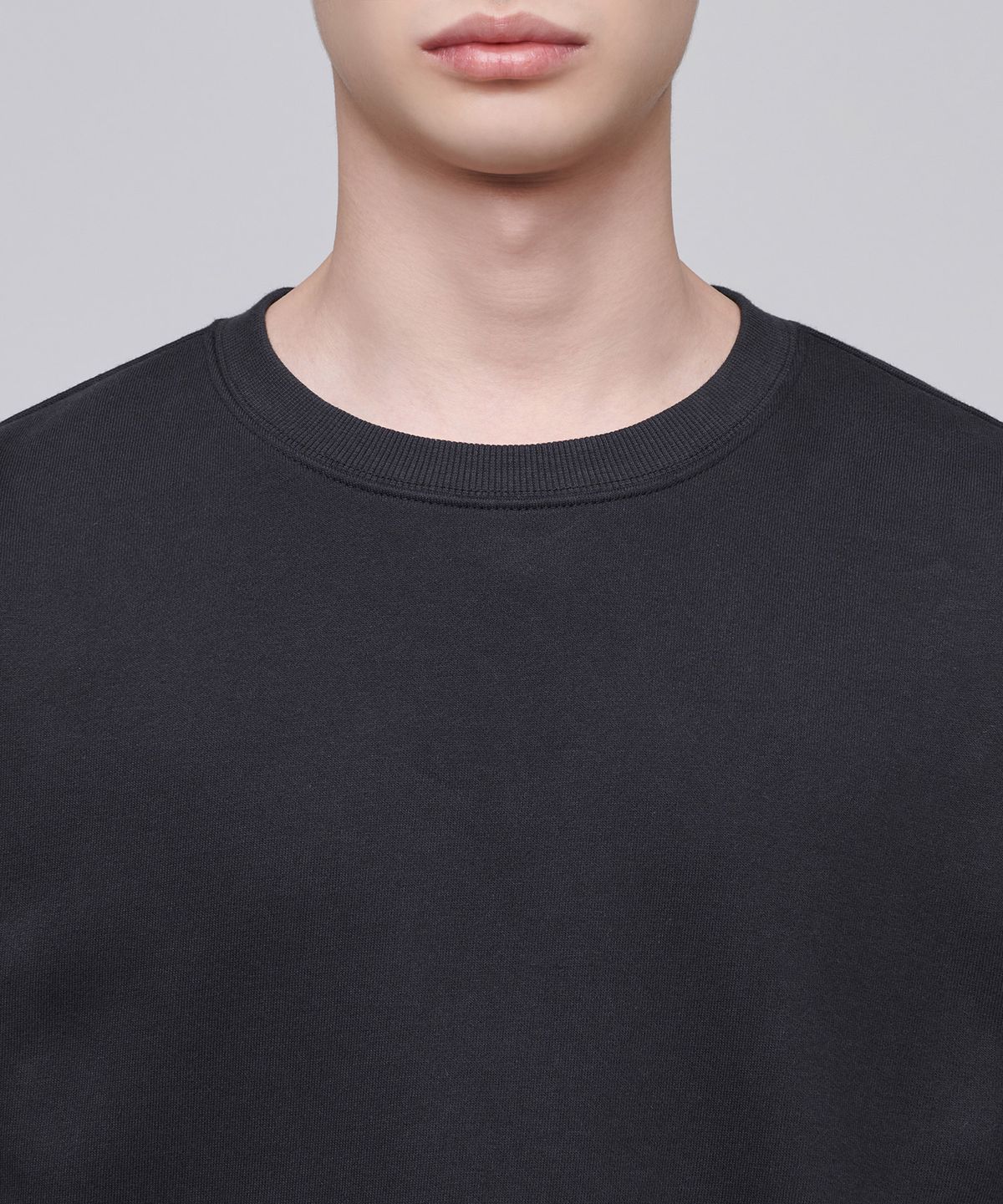 무신사 스탠다드(MUSINSA STANDARD) 기모 스웨트셔츠 [다크 그레이]