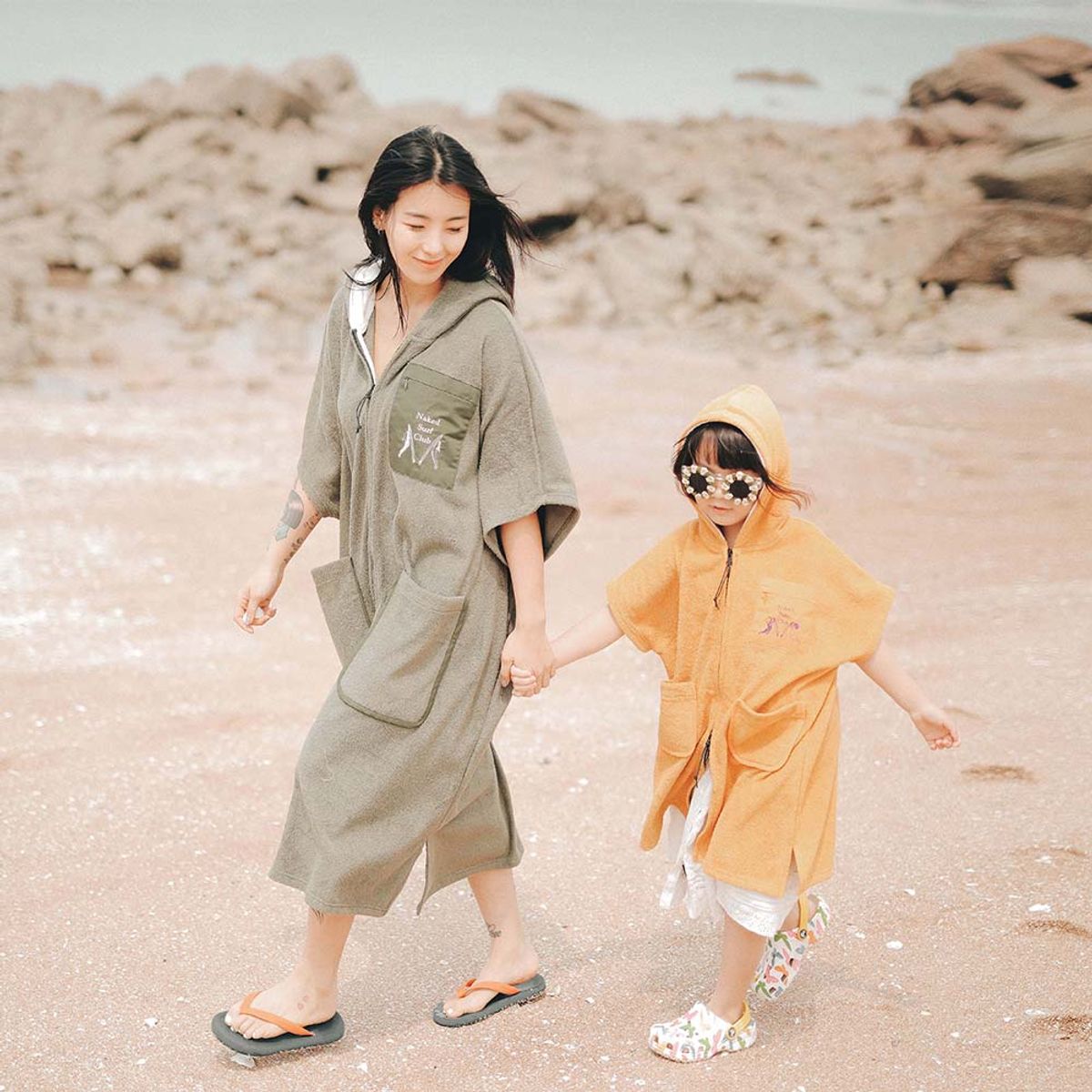 네이키드서프클럽(NAKED SURF CLUB) 타월 드라이 집업 판초 For KIDS (Mustard)