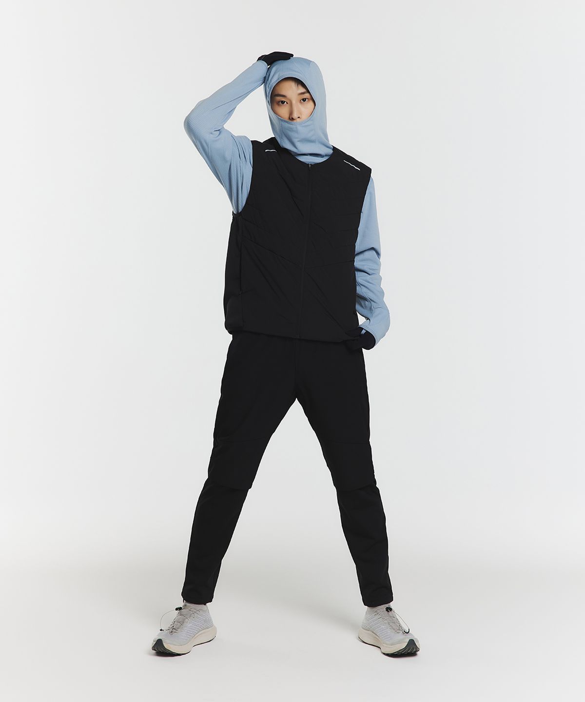 무신사 스탠다드 스포츠(MUSINSA STANDARD SPORTS) [시티러닝] 하이브리드 패딩 베스트 (2color)