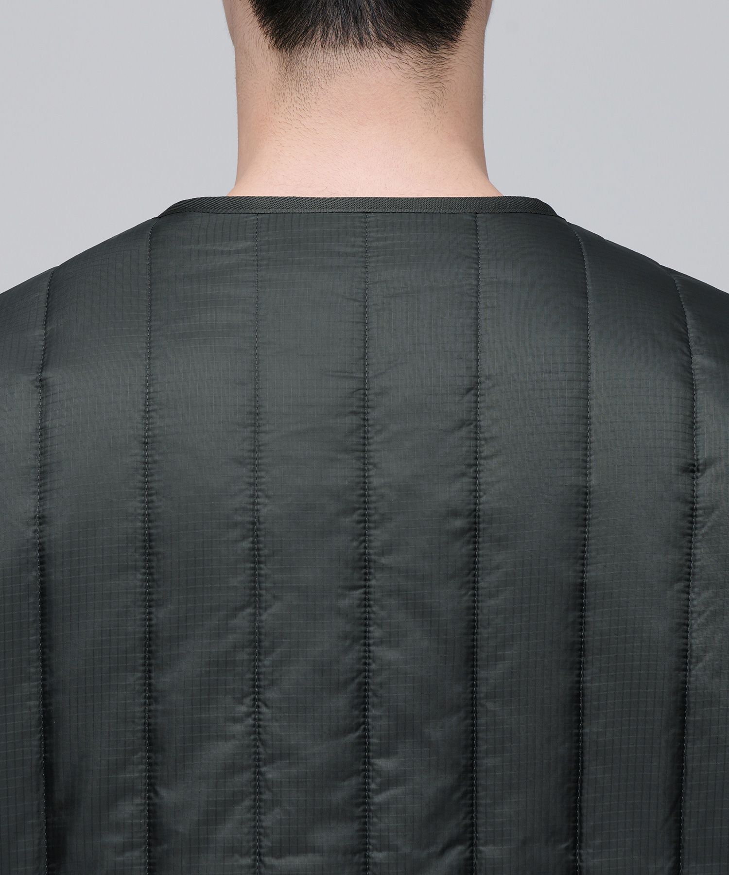 MUSINSA | MUSINSA STANDARD Vertical Quilted Military Liner