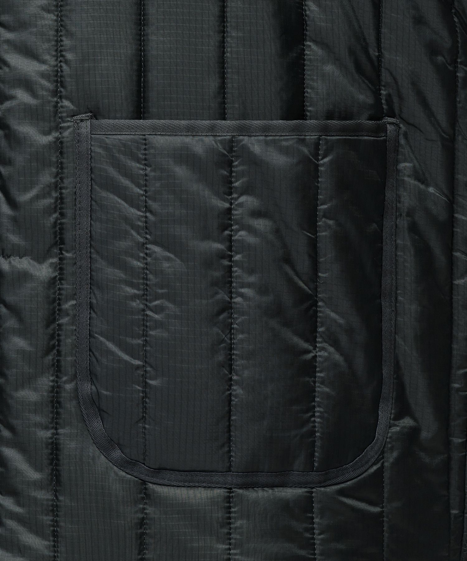 MUSINSA | MUSINSA STANDARD Vertical Quilted Military Liner