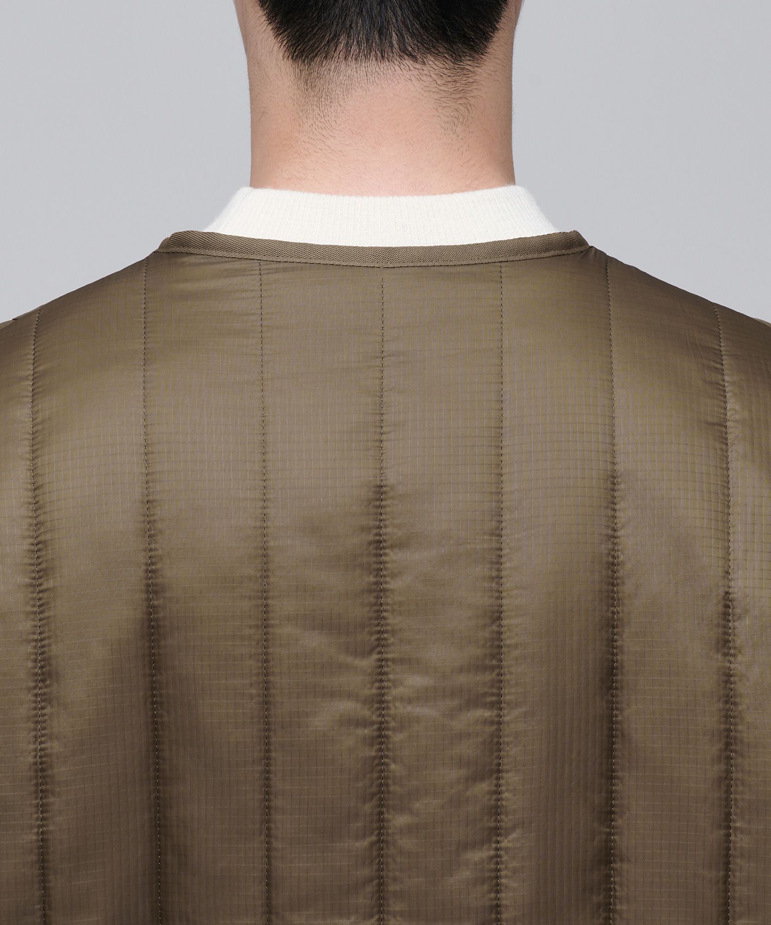 MUSINSA | MUSINSA STANDARD Vertical Quilted Military Liner