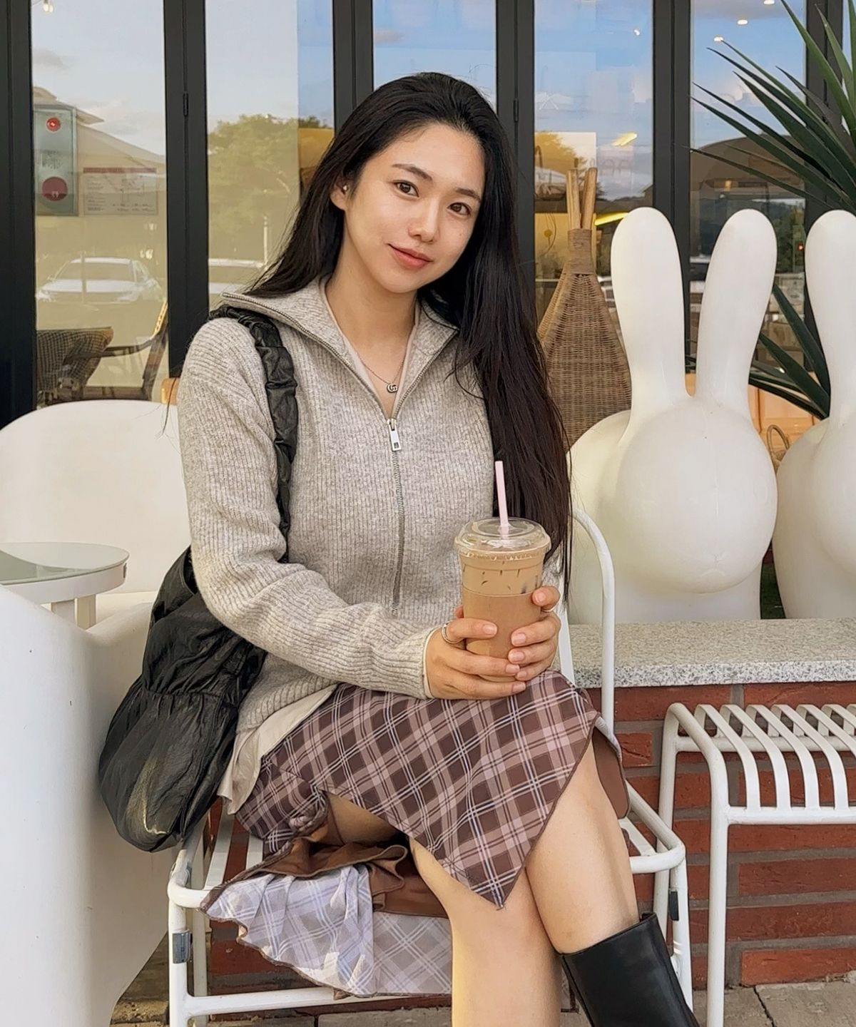 블론드나인(BLOND9) 하이넥 울 블랜디드 리브 니트 집업 _라이트오트밀