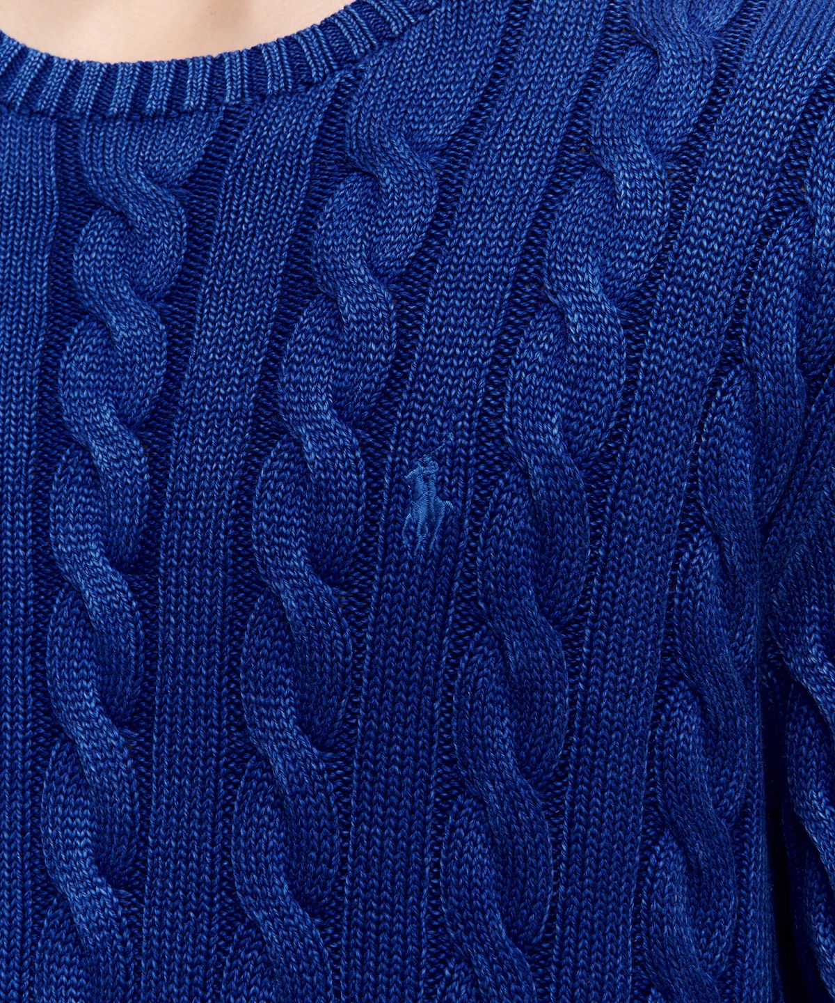폴로 랄프 로렌(POLO RALPH LAUREN) 가먼트 다이 케이블 니트 코튼 스웨터 - 블루