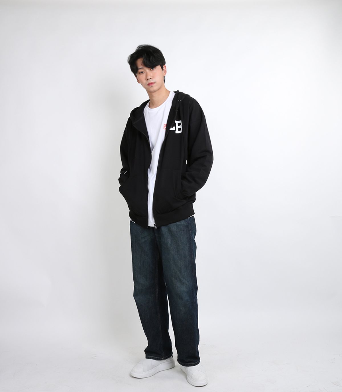 지블랙(ZBLACK) 100% 오가닉 코튼 ZB 스몰로고 후드집업(Black)