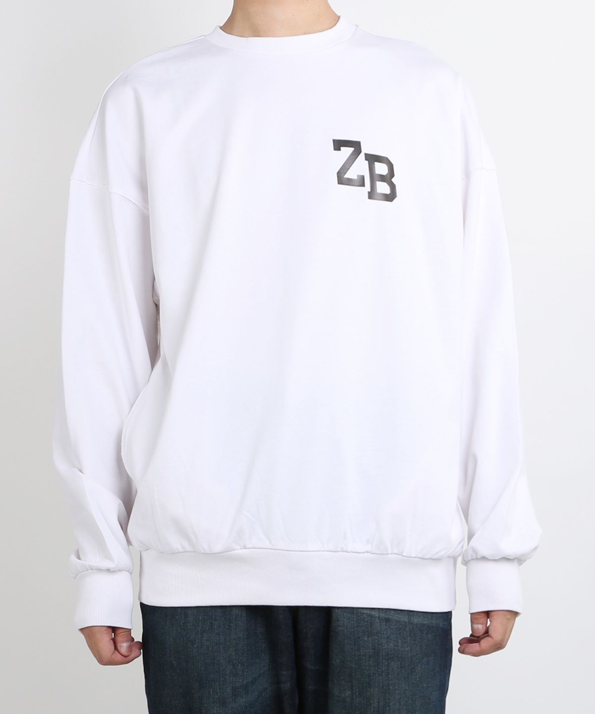 지블랙(ZBLACK) 100% 오가닉 코튼 ZB 스몰로고 맨투맨 (white)