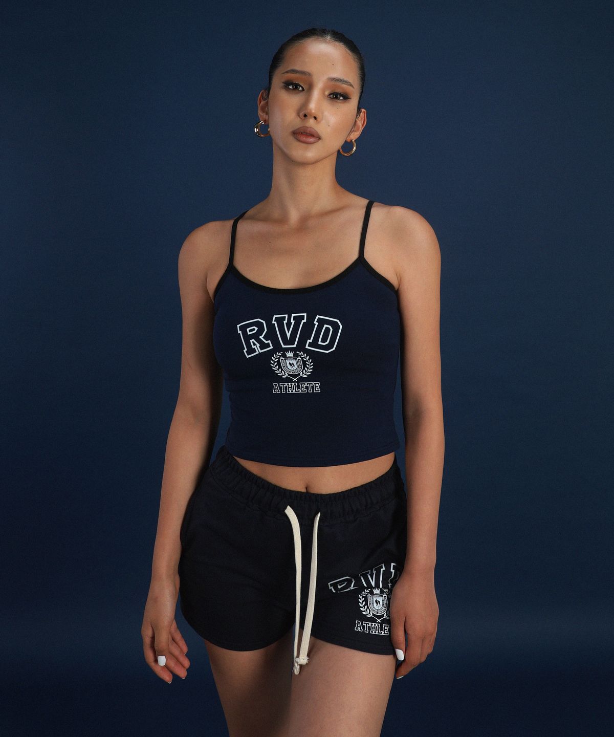 알브이디(RVD) (College Campaign)크롭 캐미솔(예일네이비)