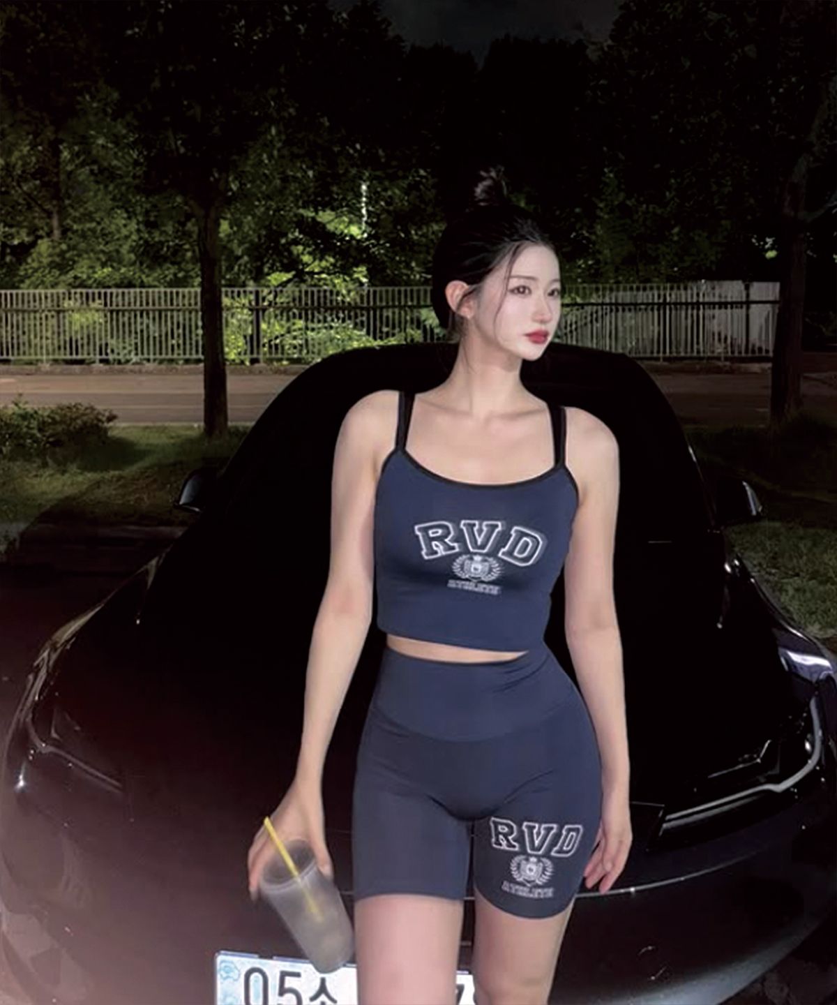 알브이디(RVD) (College Campaign)크롭 캐미솔(예일네이비)