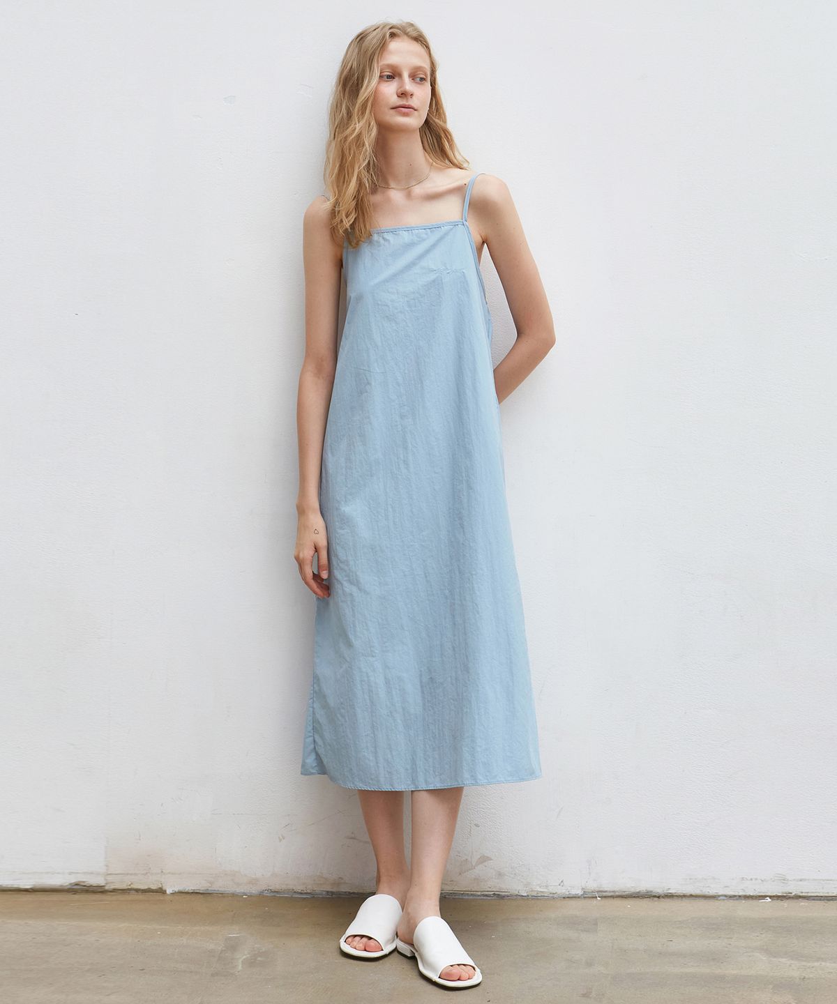 닉앤니콜(NICK&NICOLE) MOOD SLEEVELESS LONG DRESS_SKY BLUE