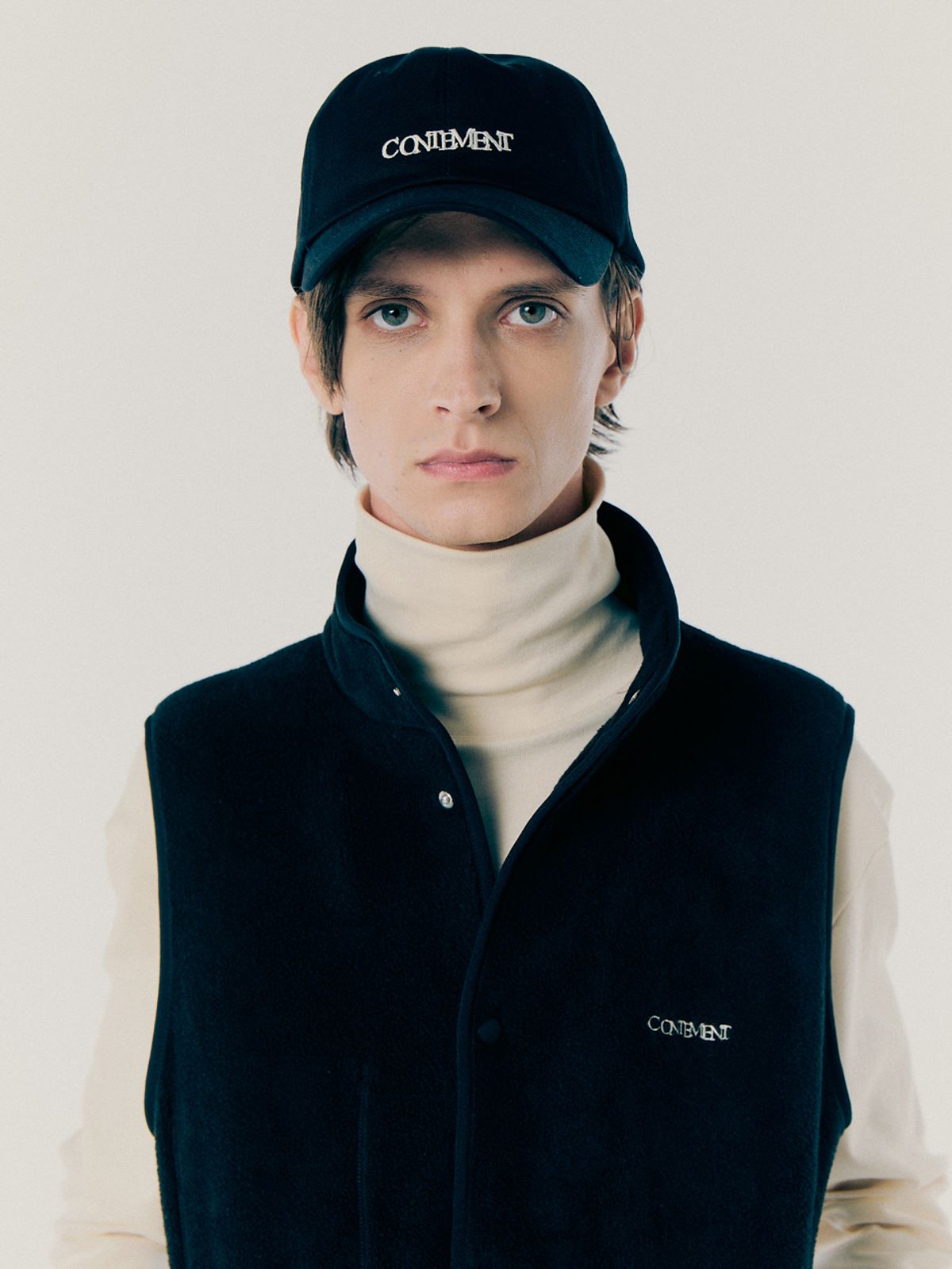 컨티먼트(CONTEMENT) SIGNATURE LOGO CAP_BLACK