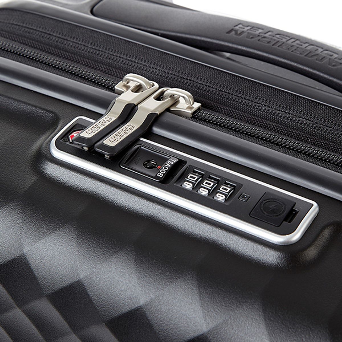 아메리칸투어리스터(AMERICAN TOURISTER) SQUASEM 캐리어 55/20 EXP TSA V2 BLACK QJ209005