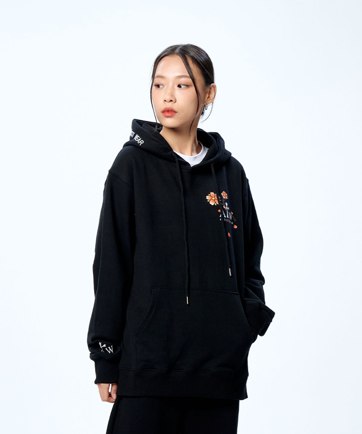 아티스트웨어(ARTISTWEAR) [ATW X 해빗] 조선호랑이 후드티_BK