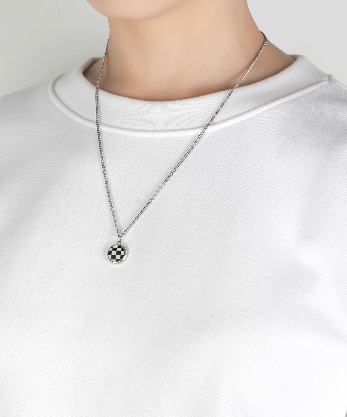 논논(NONENON) CHEX CIRCLE NEC