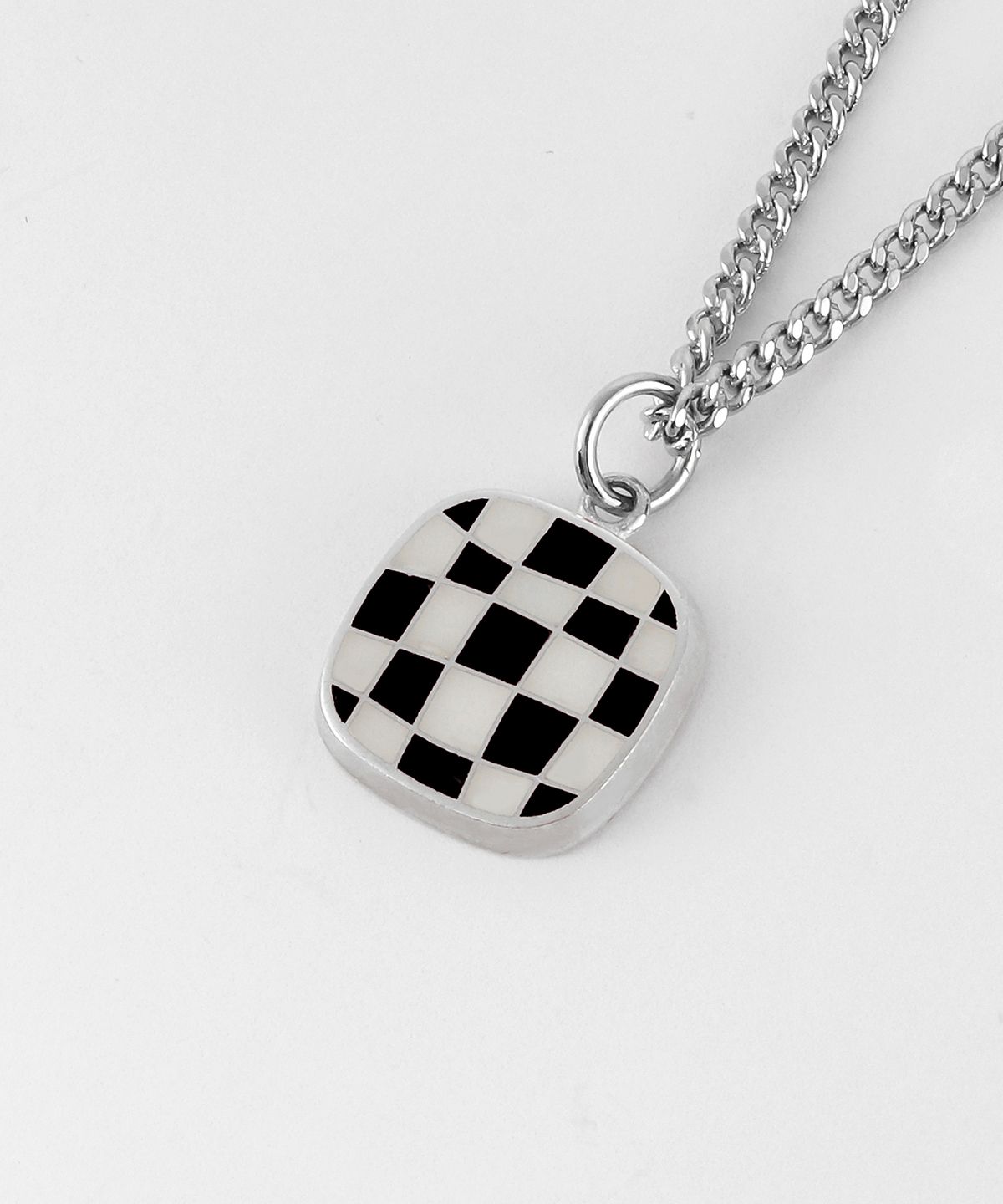 논논(NONENON) CHEX NEC