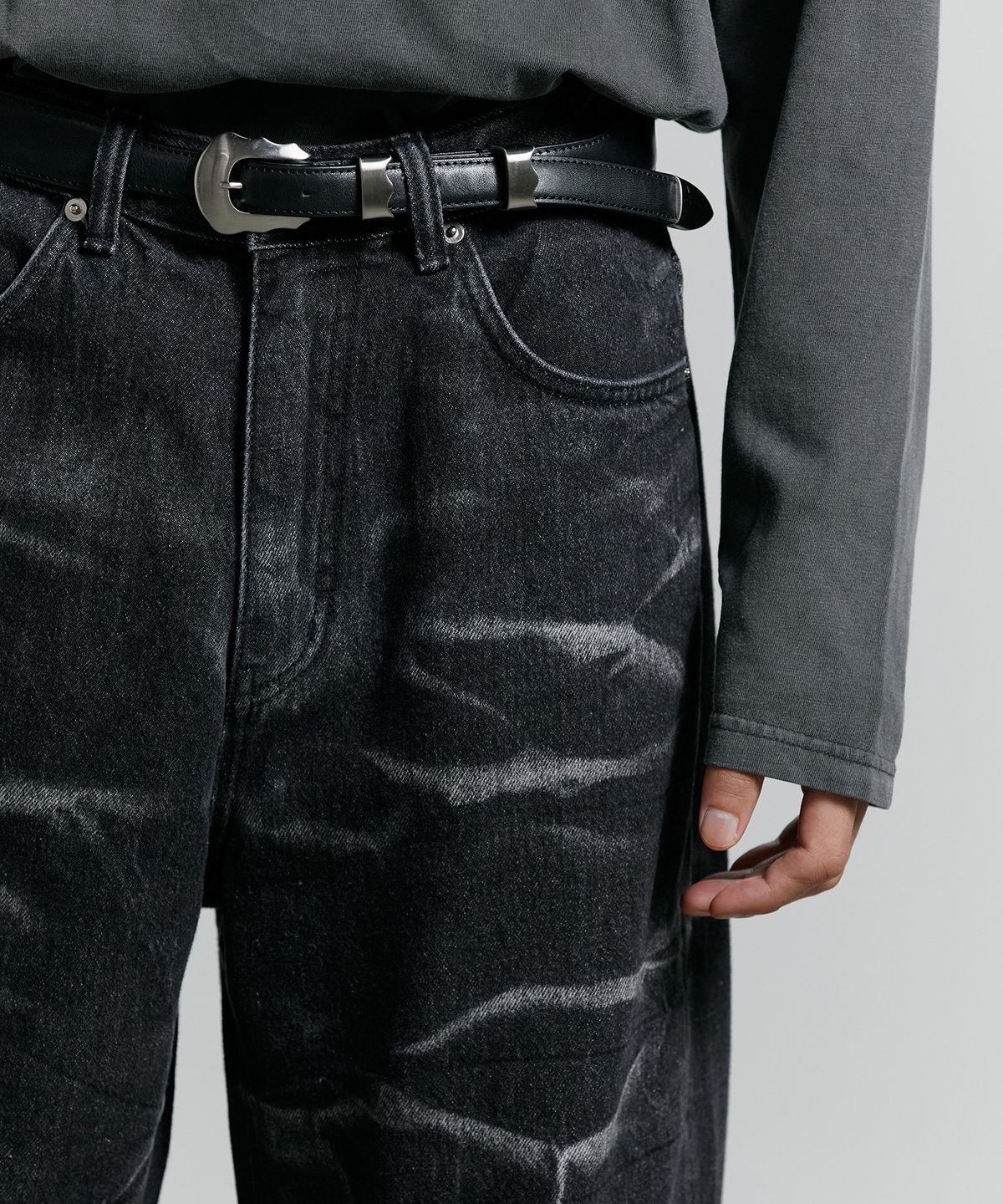 브랜디드(BRANDED) 51046 CONE BLACK TIGER JEANS [SUPER WIDE STRAIGHT]