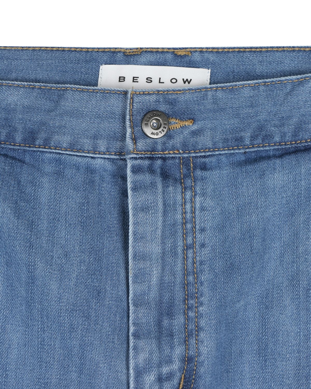 비슬로우(BESLOW) DEEP ONE TUCK FADED JEANS LIGHT WASHED