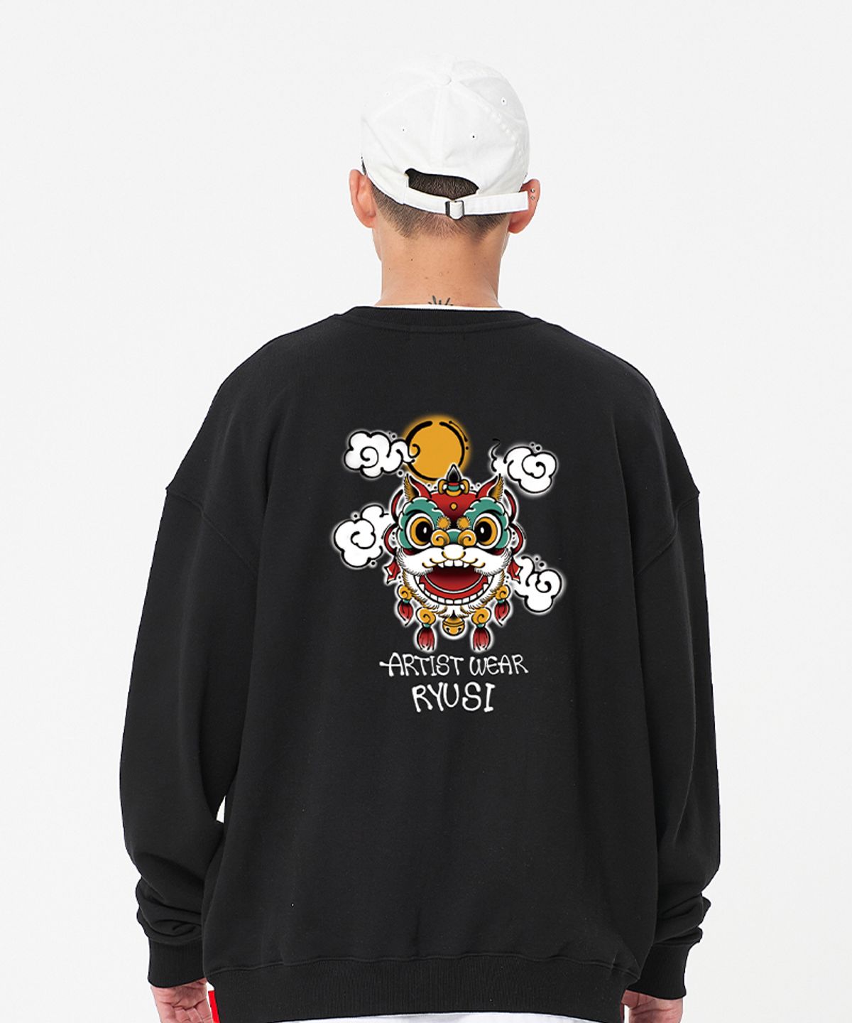 아티스트웨어(ARTISTWEAR) [ATW X 류시 ] 해태 맨투맨 BK