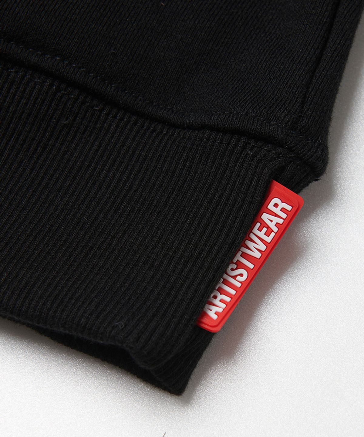 아티스트웨어(ARTISTWEAR) [ATW X 류시 ] 해태 맨투맨 BK