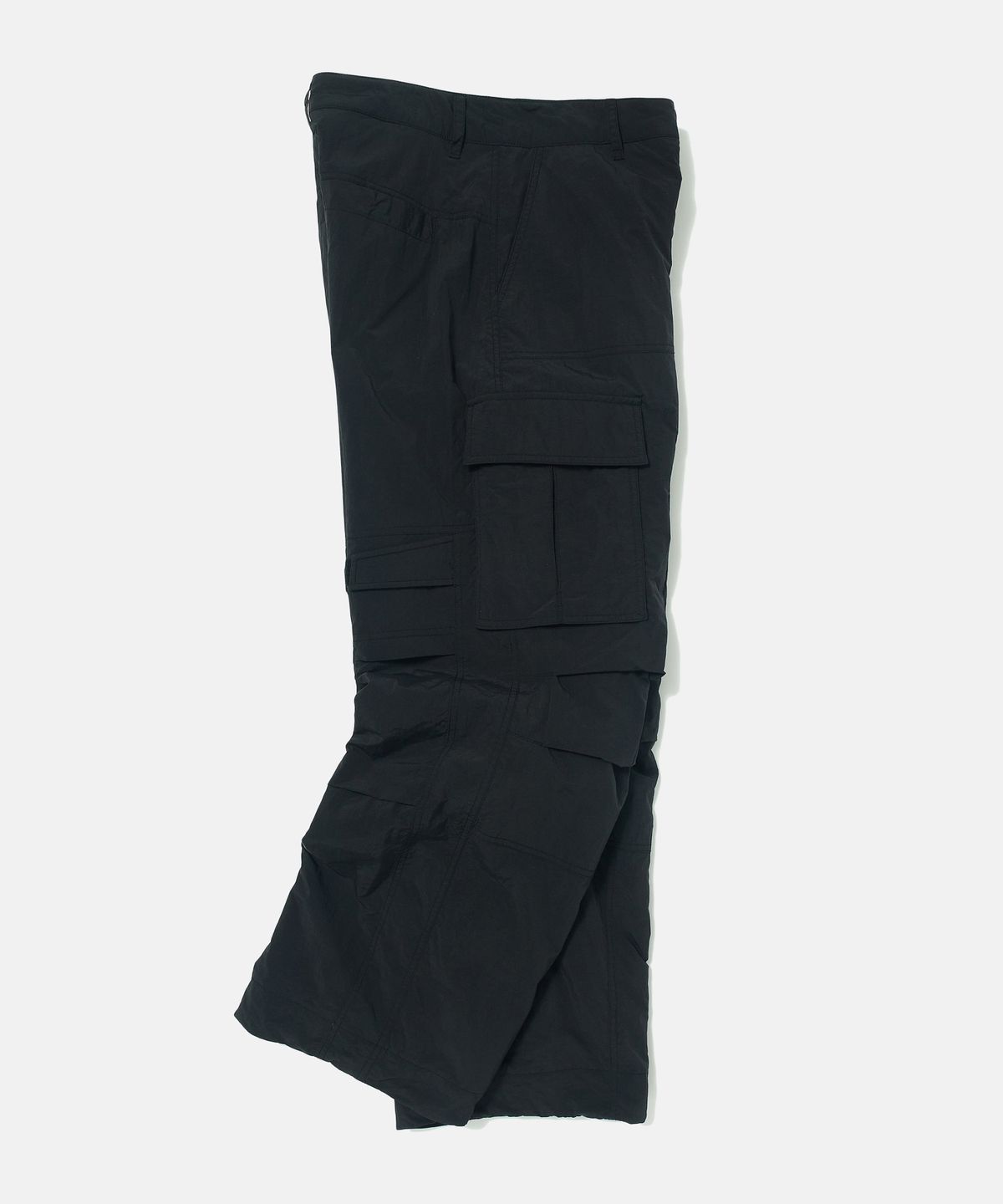 디써티원(DTHIRTYONE) Padded Nylon Parachute Cargo Pants (BLACK)