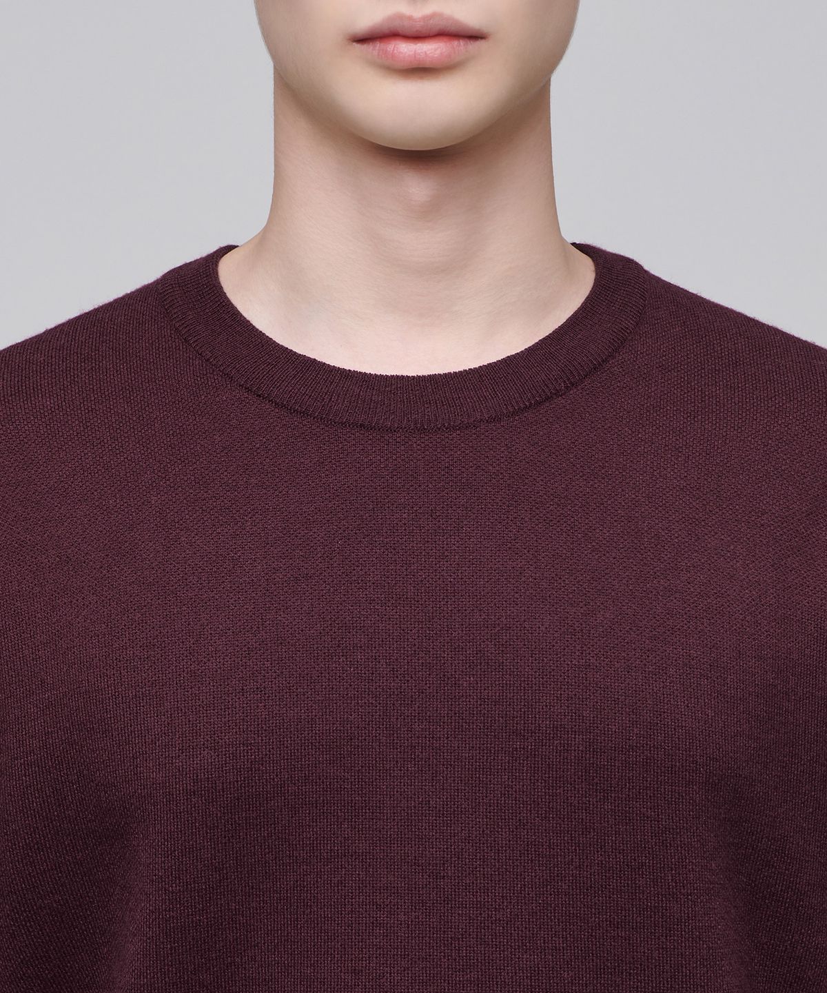 무신사 스탠다드(MUSINSA STANDARD) 미니멀 크루 넥 니트 [버건디]
