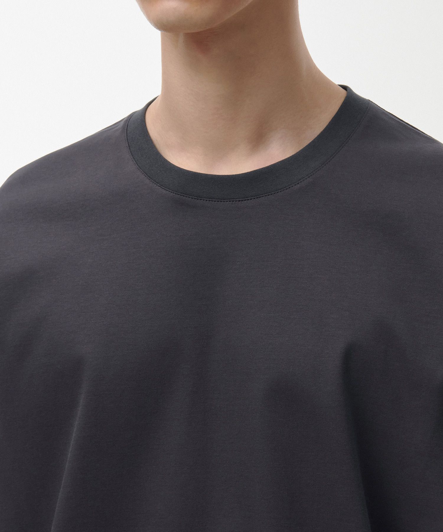 Tシャツ・カットソー *MUSINSA STANDARD* Silk Oversized Crew Neck Long Sleeve T-Sh MUSINSA | MUSINSA STANDARD Silk Relaxed Crew Neck Long