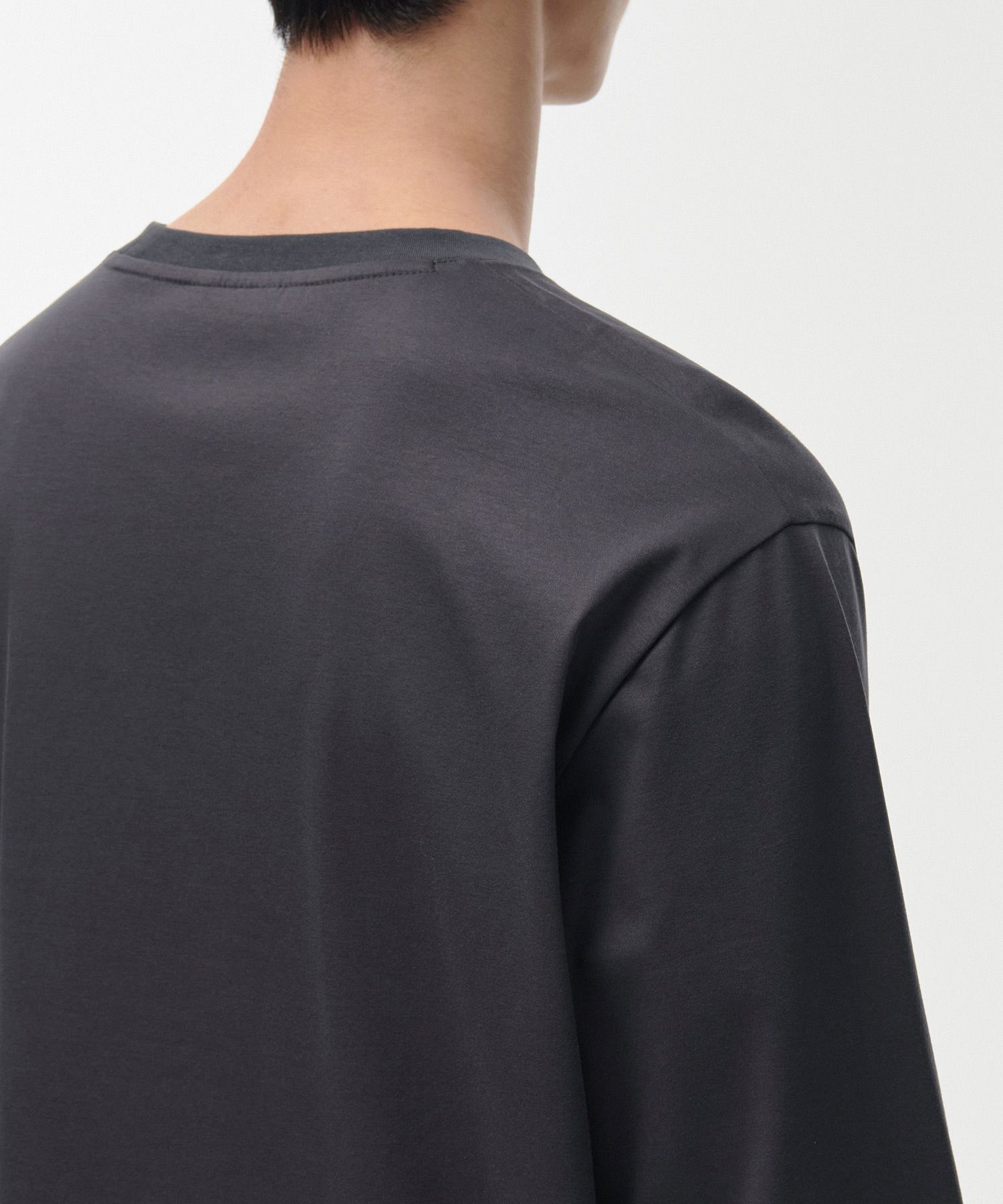 Tシャツ・カットソー *MUSINSA STANDARD* Silk Relaxed Crew Neck Long Sleeve T-Shir MUSINSA | MUSINSA STANDARD Silk Relaxed Crew Neck Long