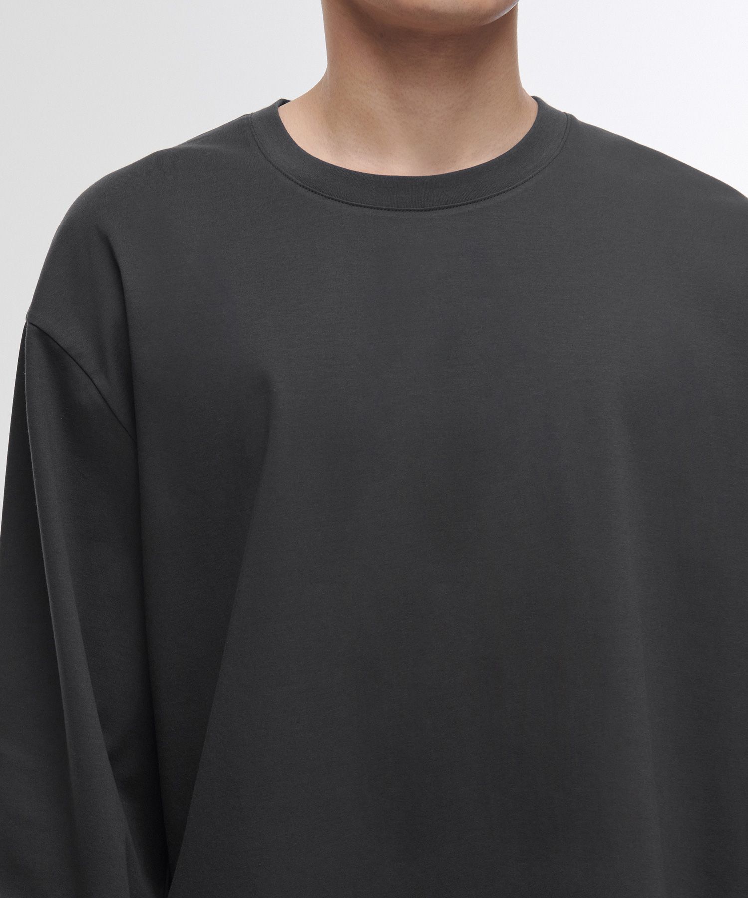 Tシャツ・カットソー *MUSINSA STANDARD* Silk Oversized Crew Neck Long Sleeve T-Sh MUSINSA | MUSINSA STANDARD Silk Relaxed Crew Neck Long