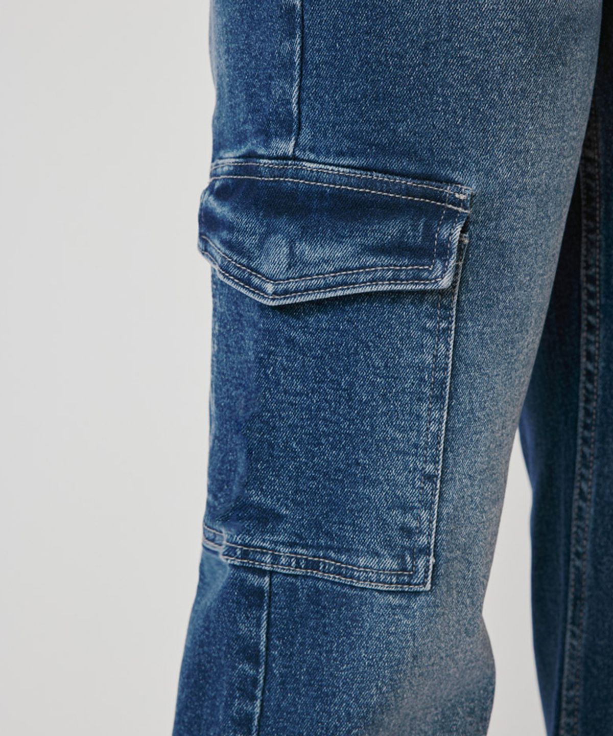 캔캔(KANCAN) 하이웨이스트 플레어진 도어리