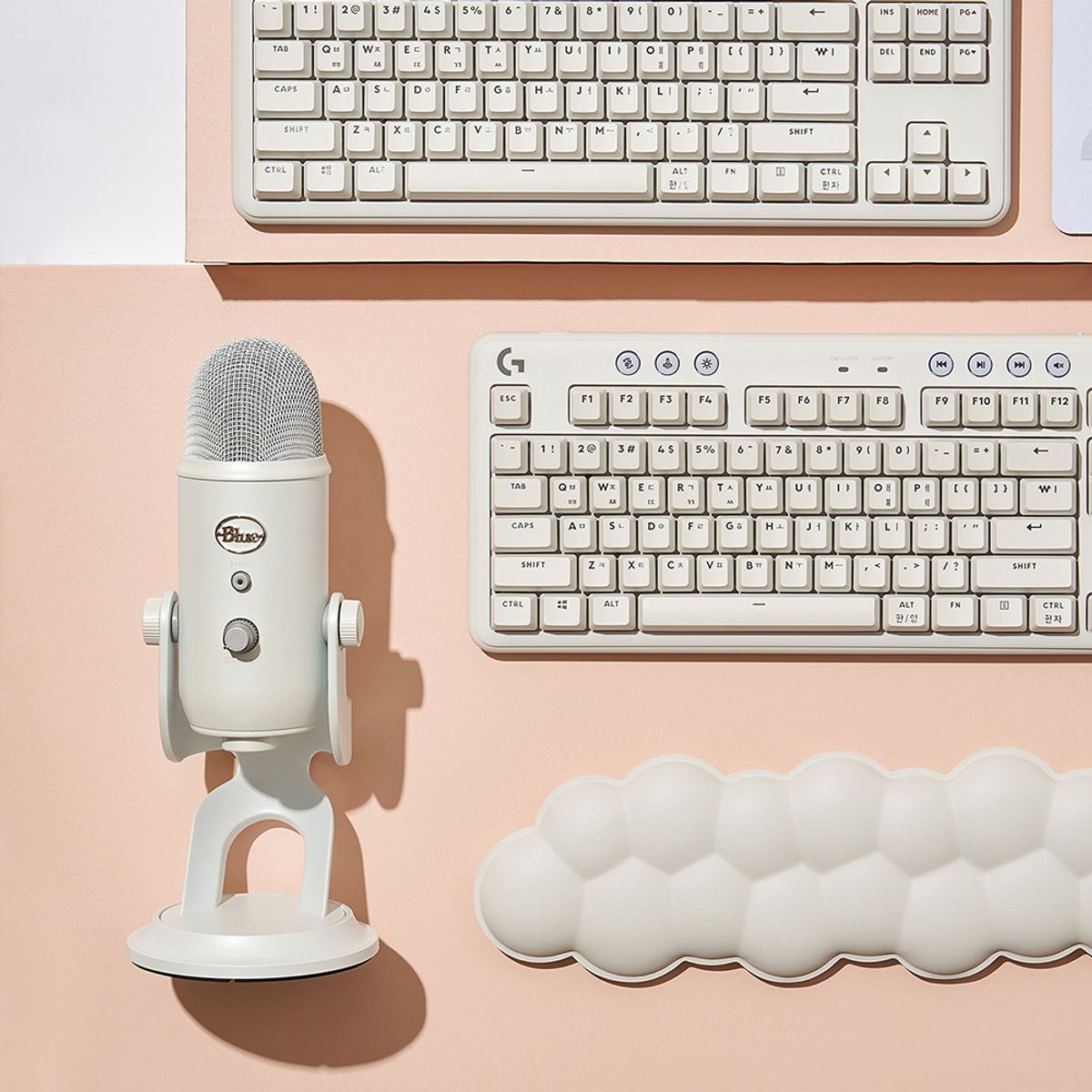 로지텍(LOGITECH) 로지텍코리아 BLUE YETI  예티 오로라컬렉션 USB 콘덴서 마이크