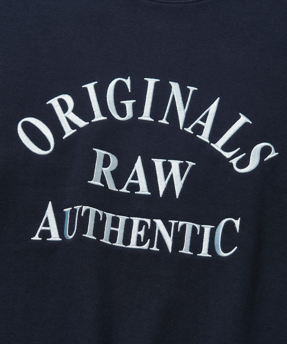 로우랩(RAW LAB) ORIGINALS 엠브로이더리 크루넥 (네이비)