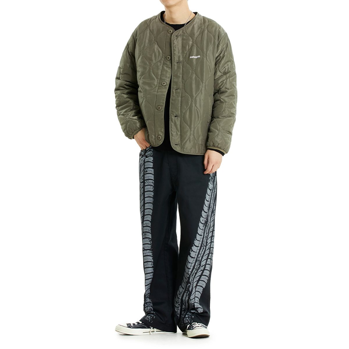 마하그리드(MAHAGRID) BASIC LOGO QUILTED JACKET KHAKI(MG2CWMB907A)