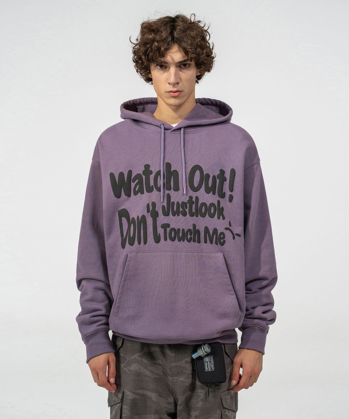 비바스튜디오(VIVASTUDIO) JUST LOOK HOODIE [LIGHT PURPLE]