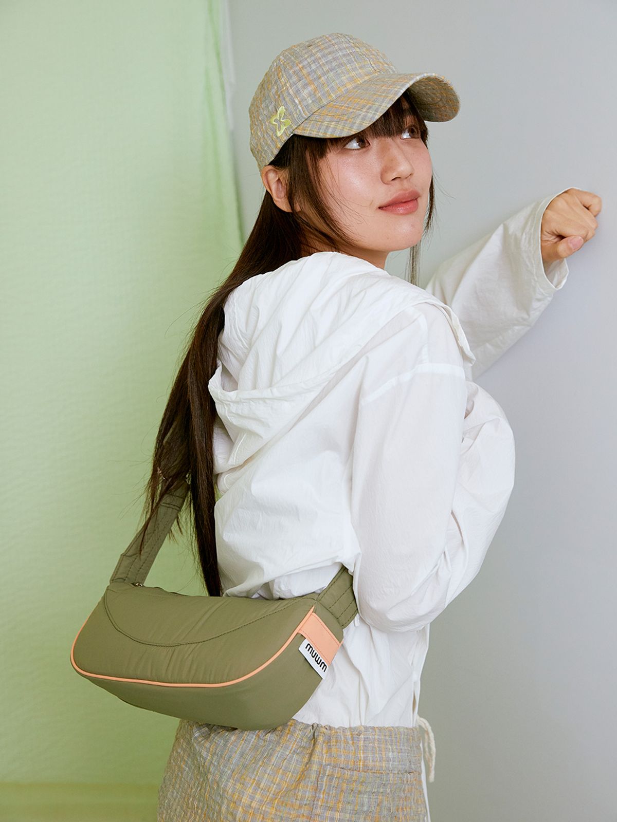 무음(MUWM) 왈루백 Walru Bag (Moss Green/Coral)