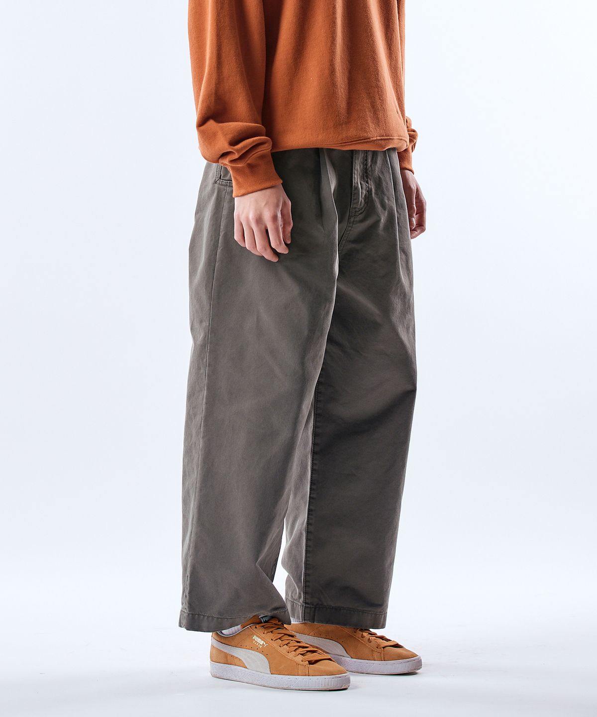 필로그램(PHILOGRAM) 리얼 치노 워시드 와이드 크롭 팬츠_Khaki