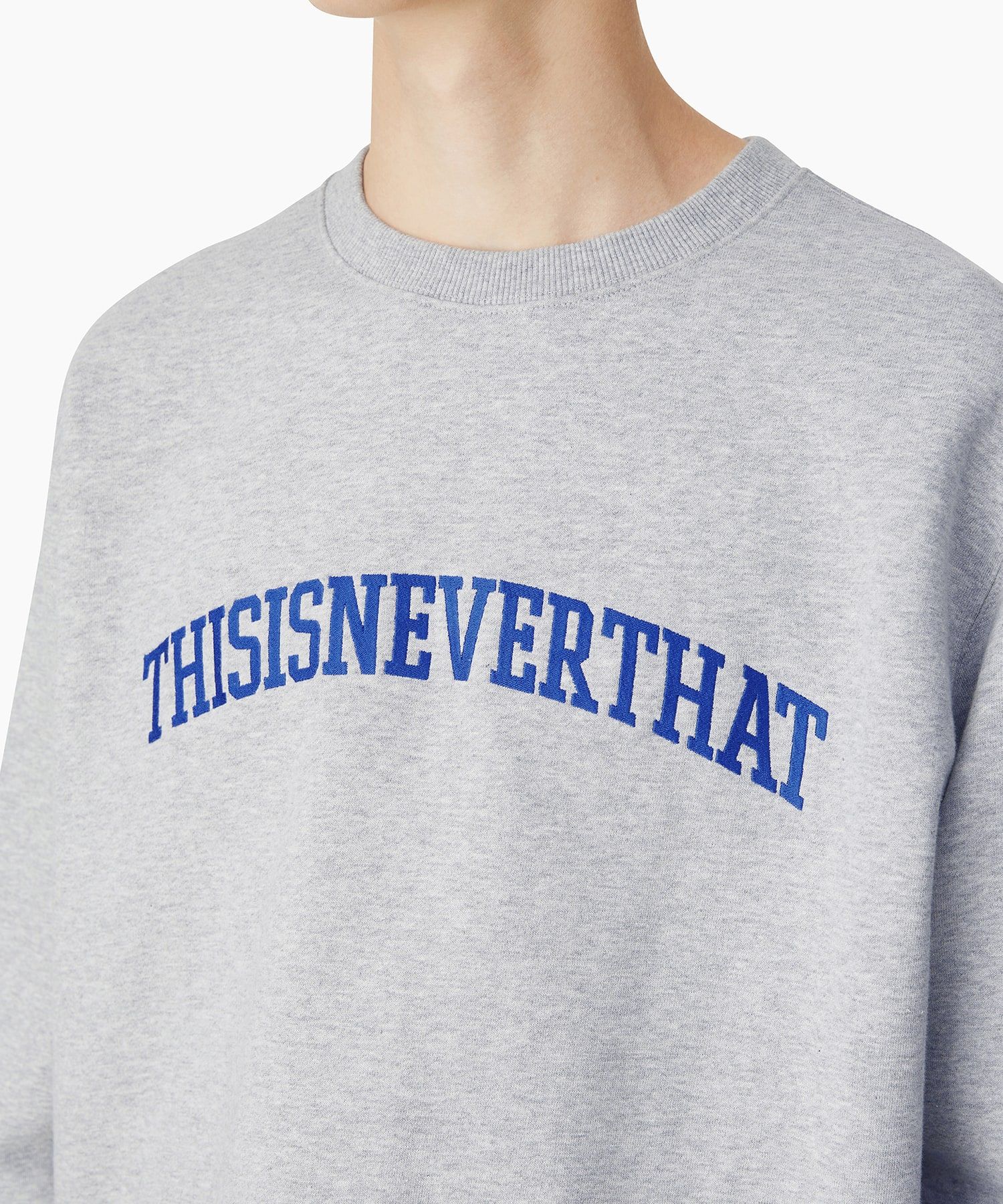 MUSINSA公式 | thisisneverthat® (FW22) Arch-Logo Crewneck