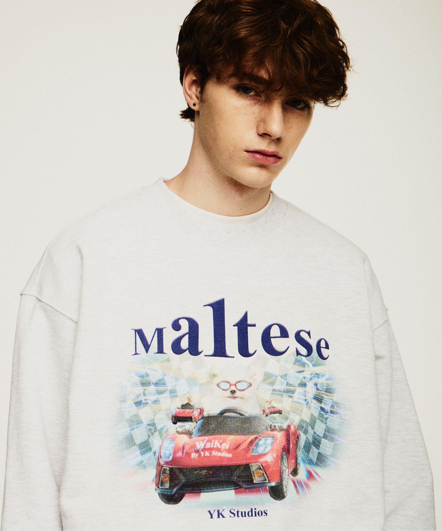 ★ Wai Kei★ Maltese Cloud Raglan Man to Man Ivory YKBE01TS Buy Wai Kei Maltese Cloud Raglan Man to Man Crewneck Ivory