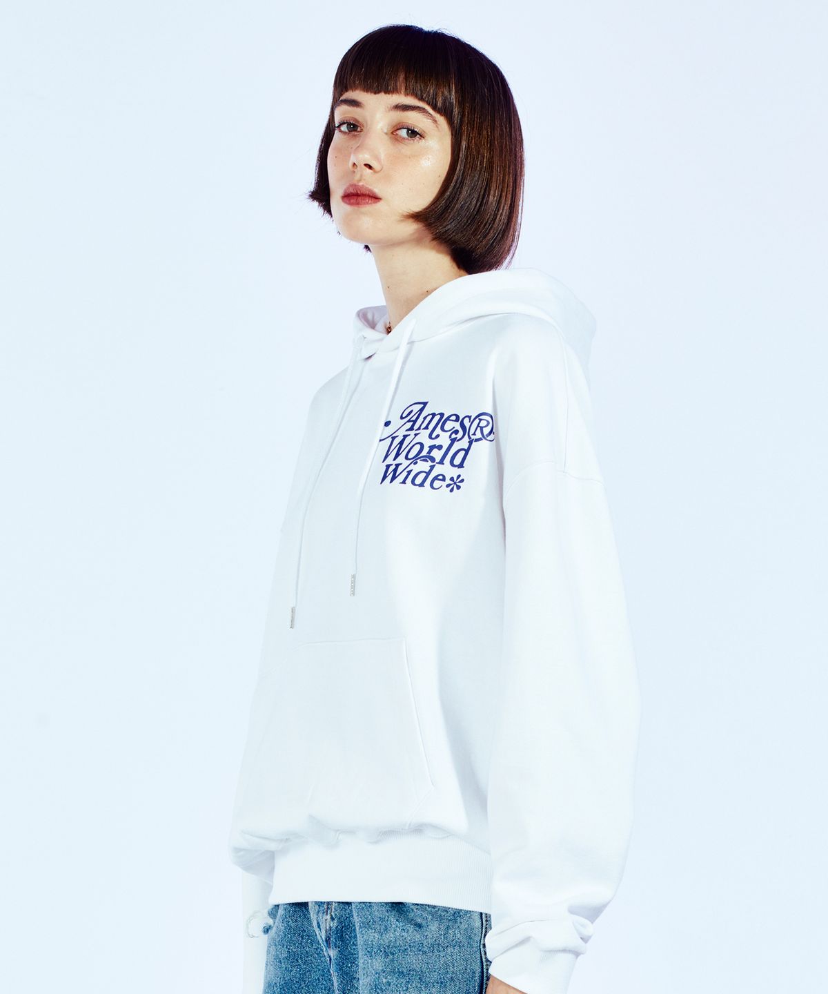 아메스 월드와이드(AMES-WORLDWIDE) SIGNATURE LOGO HOODIE WHITE (AM2CFUM401A)
