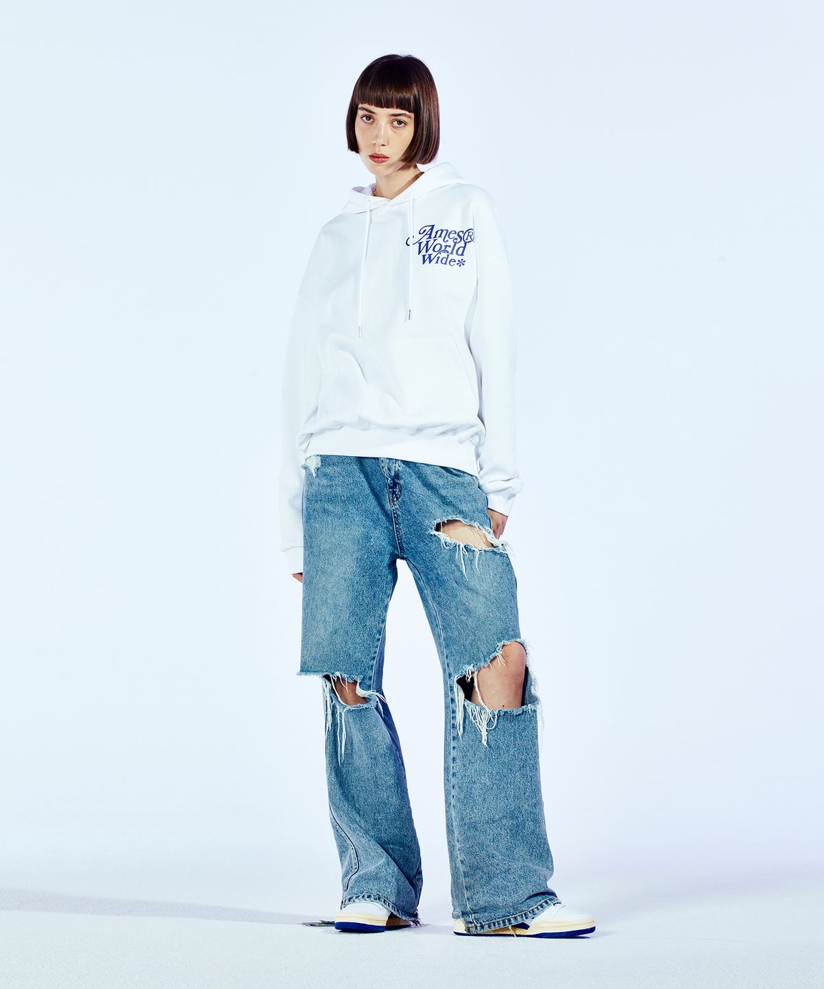 아메스 월드와이드(AMES-WORLDWIDE) SIGNATURE LOGO HOODIE WHITE (AM2CFUM401A)