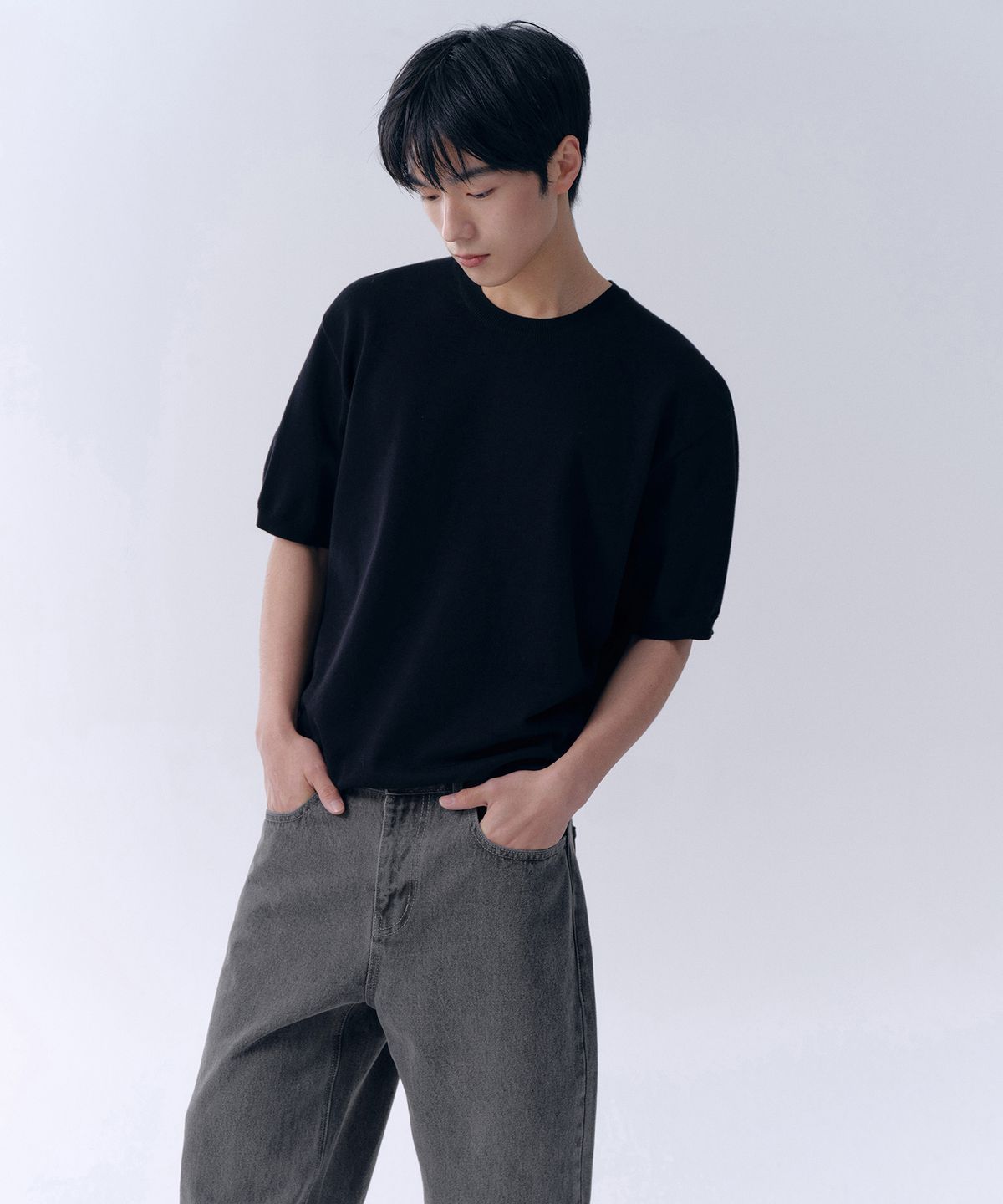 무신사 스탠다드(MUSINSA STANDARD) 레귤러 핏 데님 팬츠 [그레이]