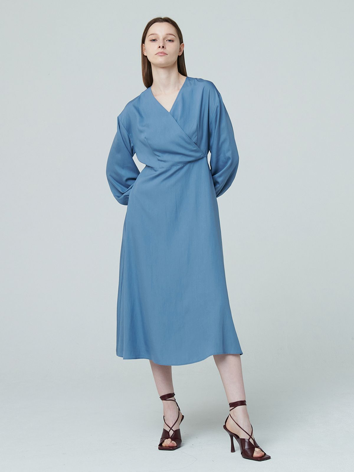 누브(NOUVE) Wrap Flare Dress - Sky Blue