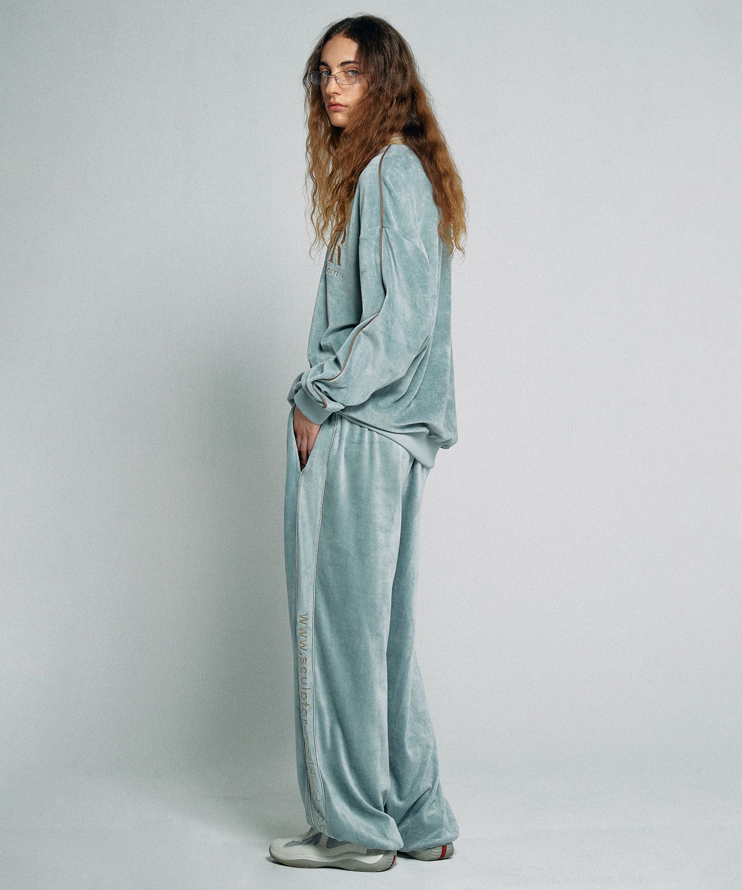 ★SCULPTOR★ Velour Track Pants Baby Blue SC22A451BL MUSINSA | SCULPTOR Velour Track Pants Baby Blue