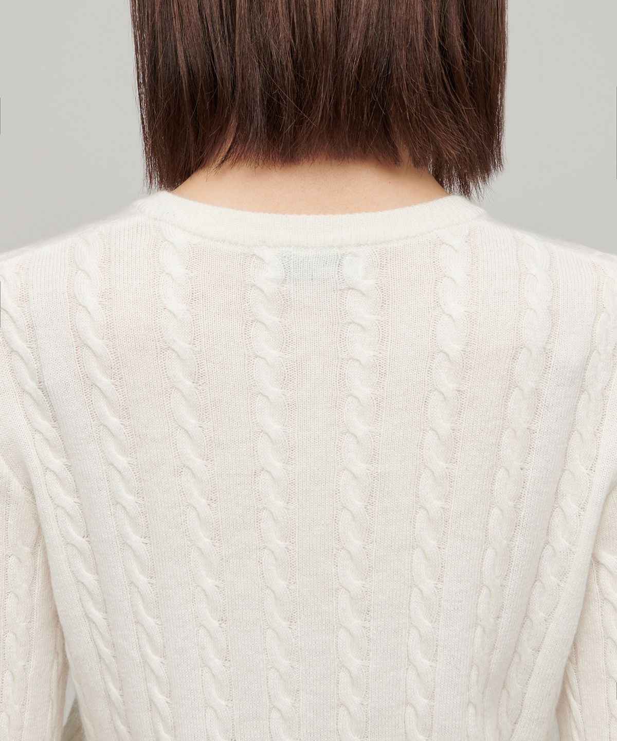 무신사 스탠다드 우먼(MUSINSA STANDARD WOMAN) 우먼즈 앙고라 블렌드 케이블 라운드 넥 가디건 [아이보리]