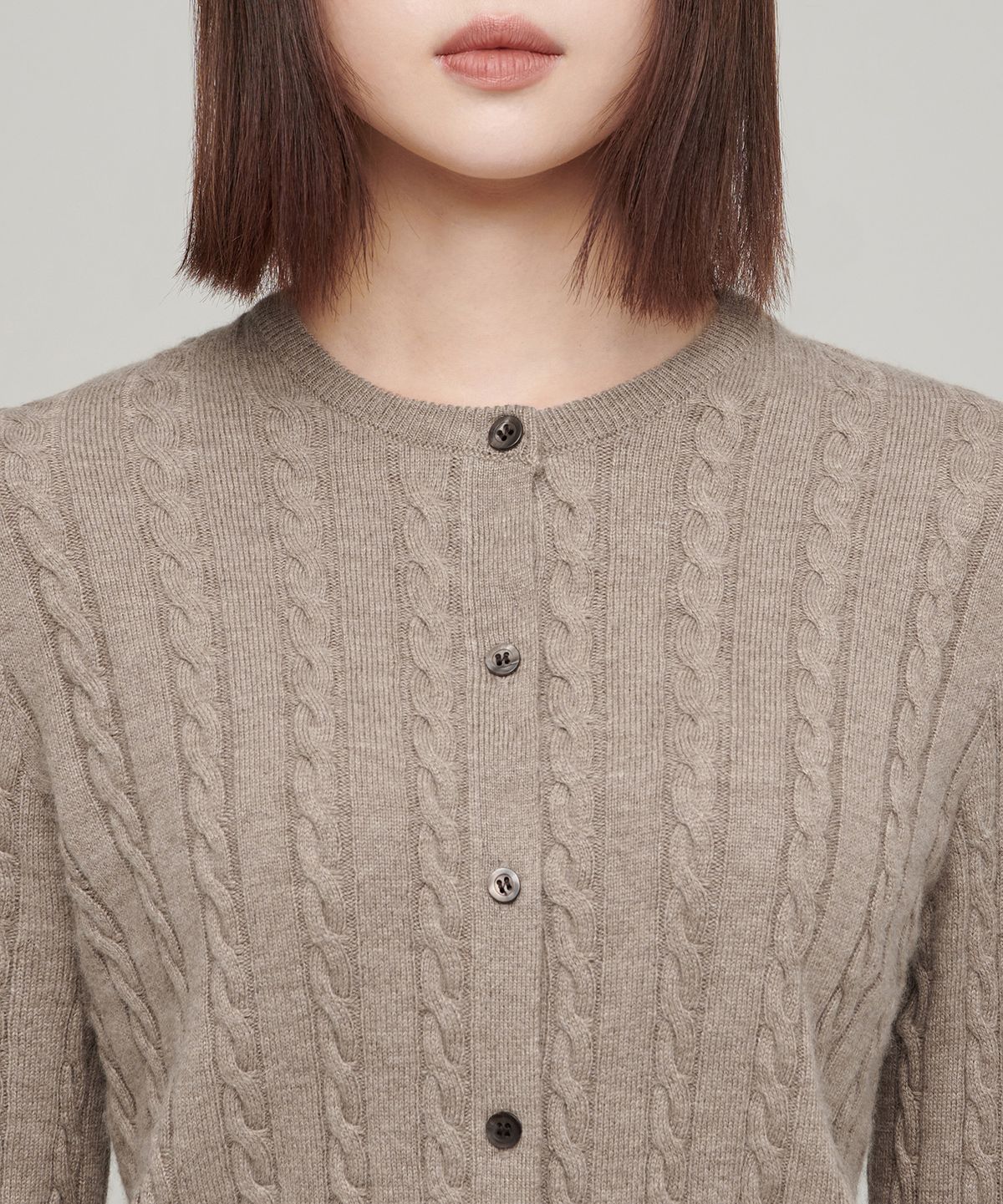 무신사 스탠다드 우먼(MUSINSA STANDARD WOMAN) 우먼즈 앙고라 블렌드 케이블 라운드 넥 가디건 [헤더 베이지]