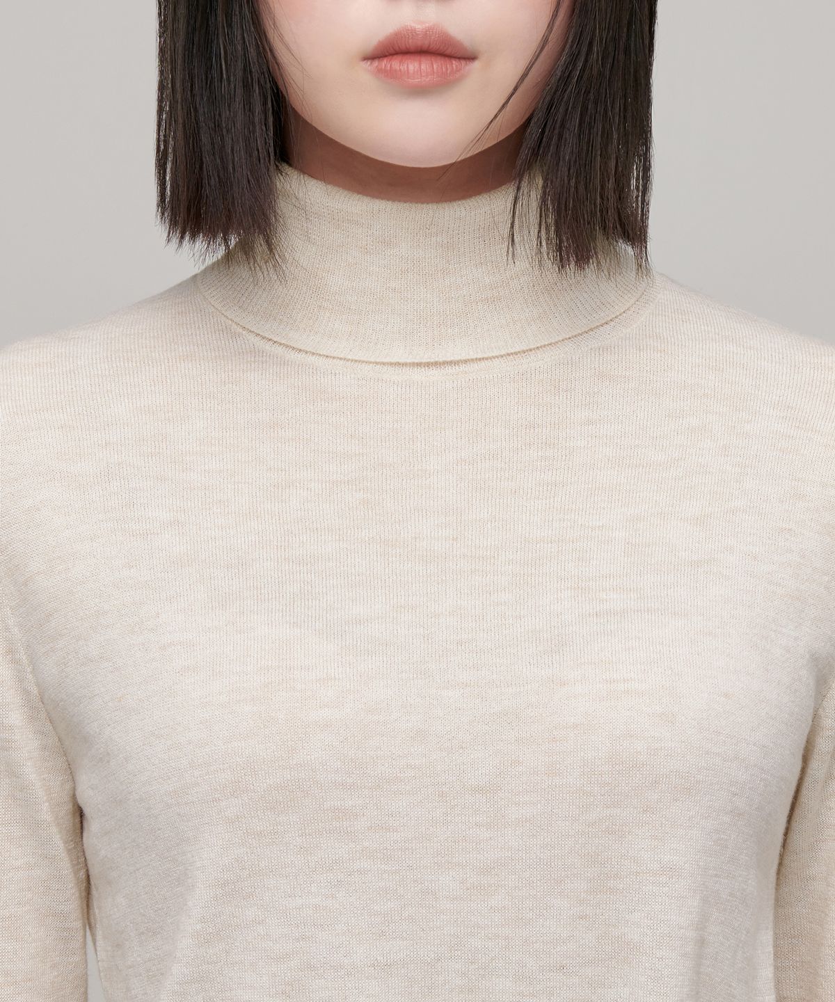 무신사 스탠다드 우먼(MUSINSA STANDARD WOMAN) 우먼즈 메리노 울 블렌드 하이게이지 터틀 넥 니트 [오트밀]