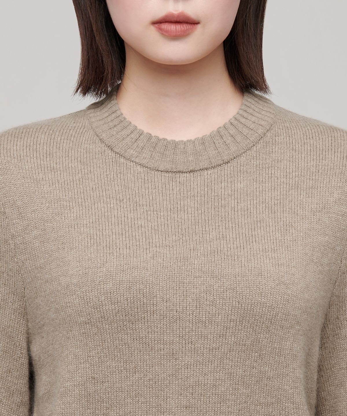 무신사 스탠다드 우먼(MUSINSA STANDARD WOMAN) 우먼즈 앙고라 블렌드 크루 넥 니트 [헤더 베이지]